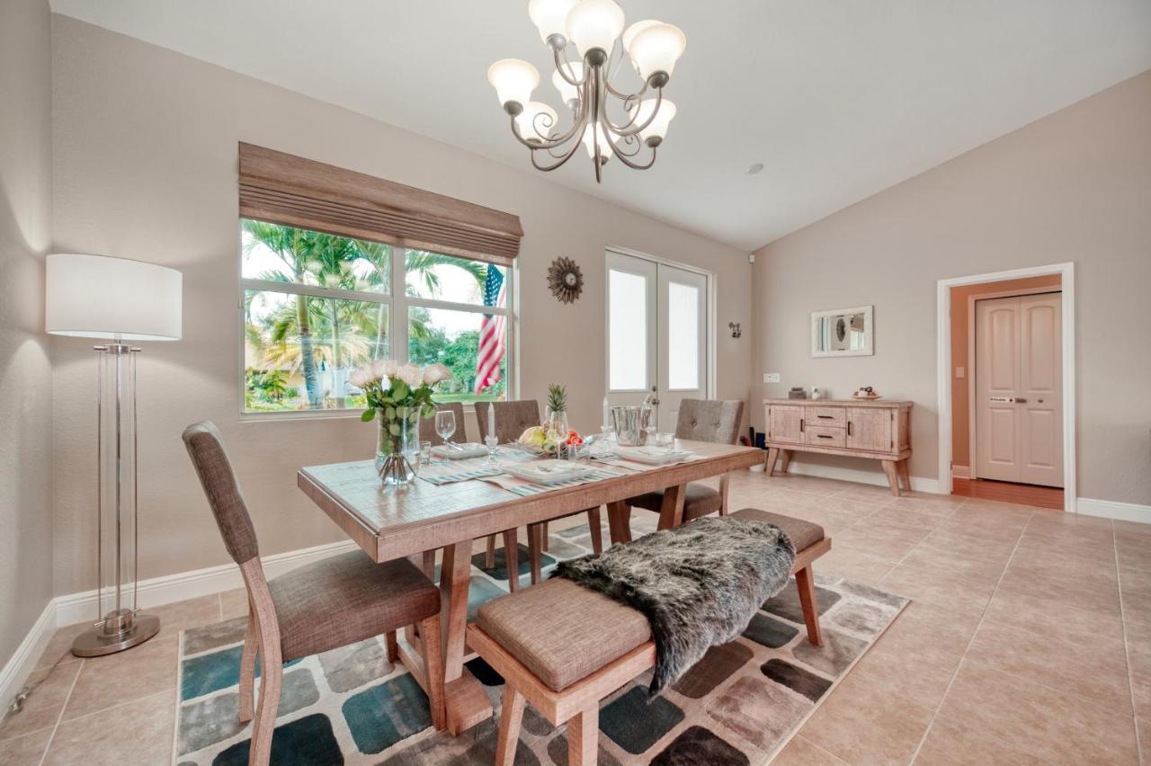 Villa Holiday Sunrise Cape Coral Esterno foto